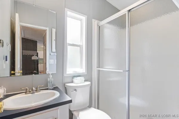 $498,900 | 27420 Cross Lane Circle, Barnett, MO 65011