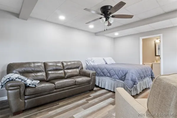 $498,900 | 27420 Cross Lane Circle, Barnett, MO 65011