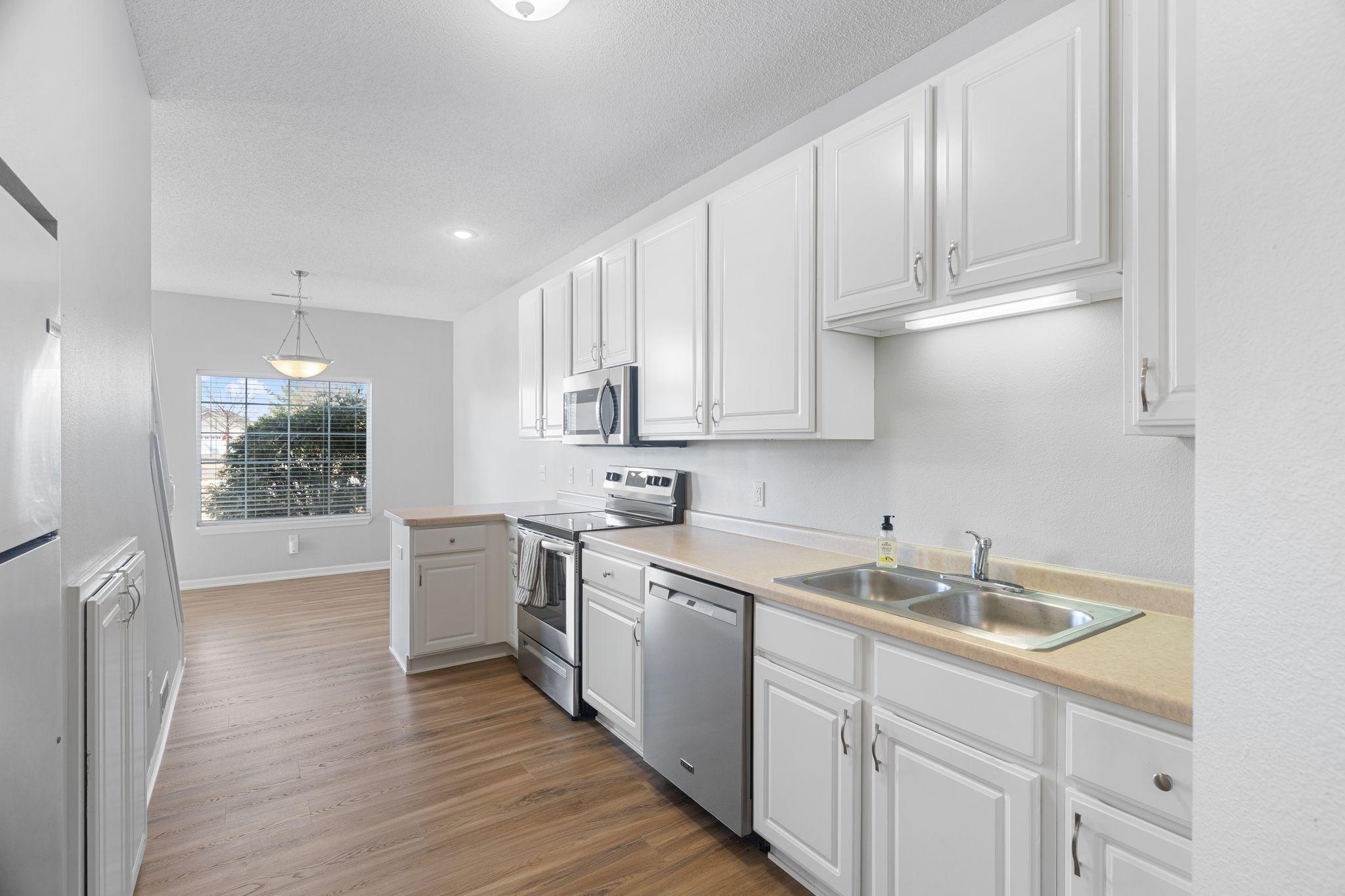 166 Bridgewater Trail Hudson, WI 54016 - Photo 9 of 22