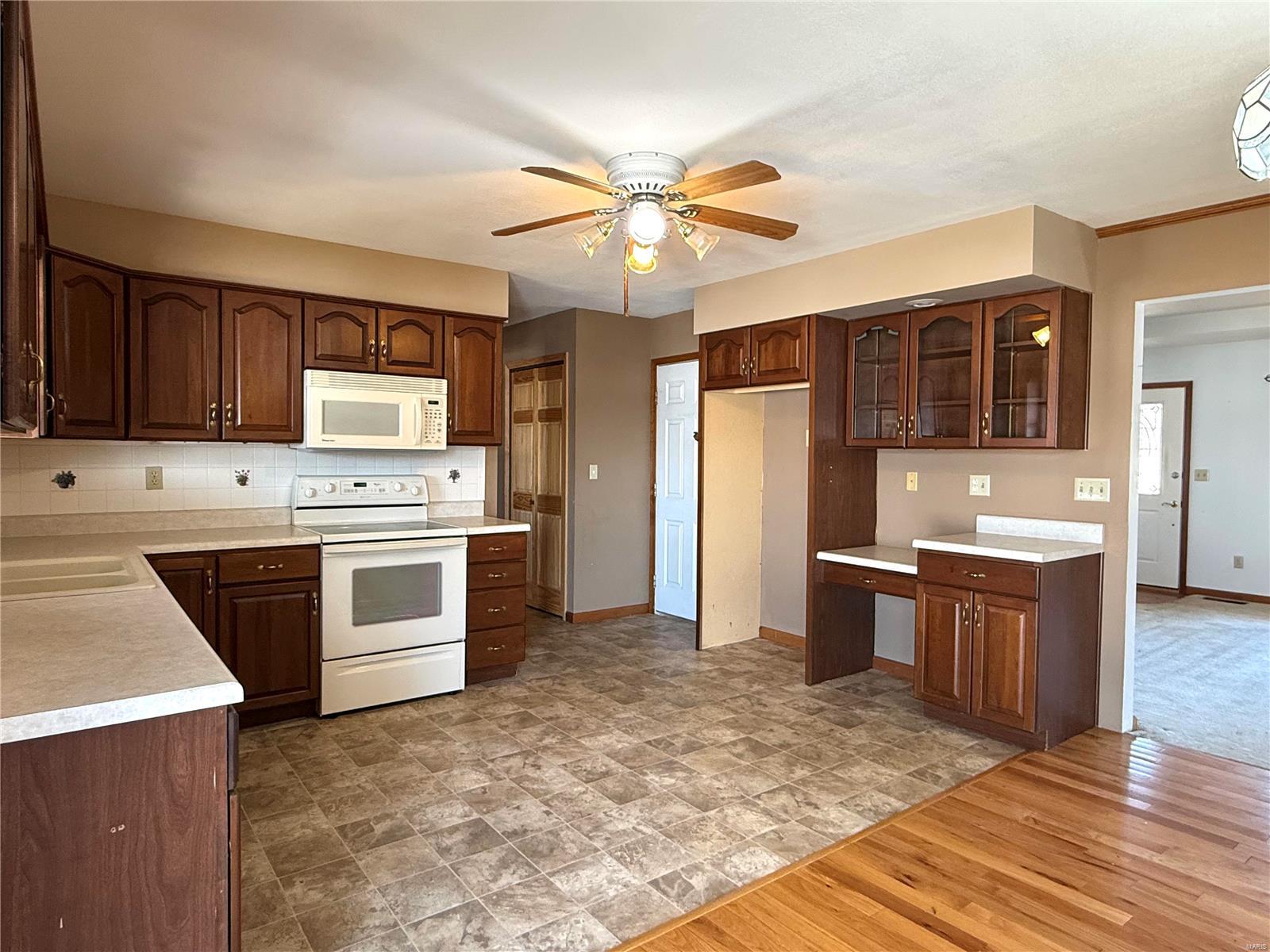 6949 Highway 159 Moro, IL 62067 - Photo 15 of 21