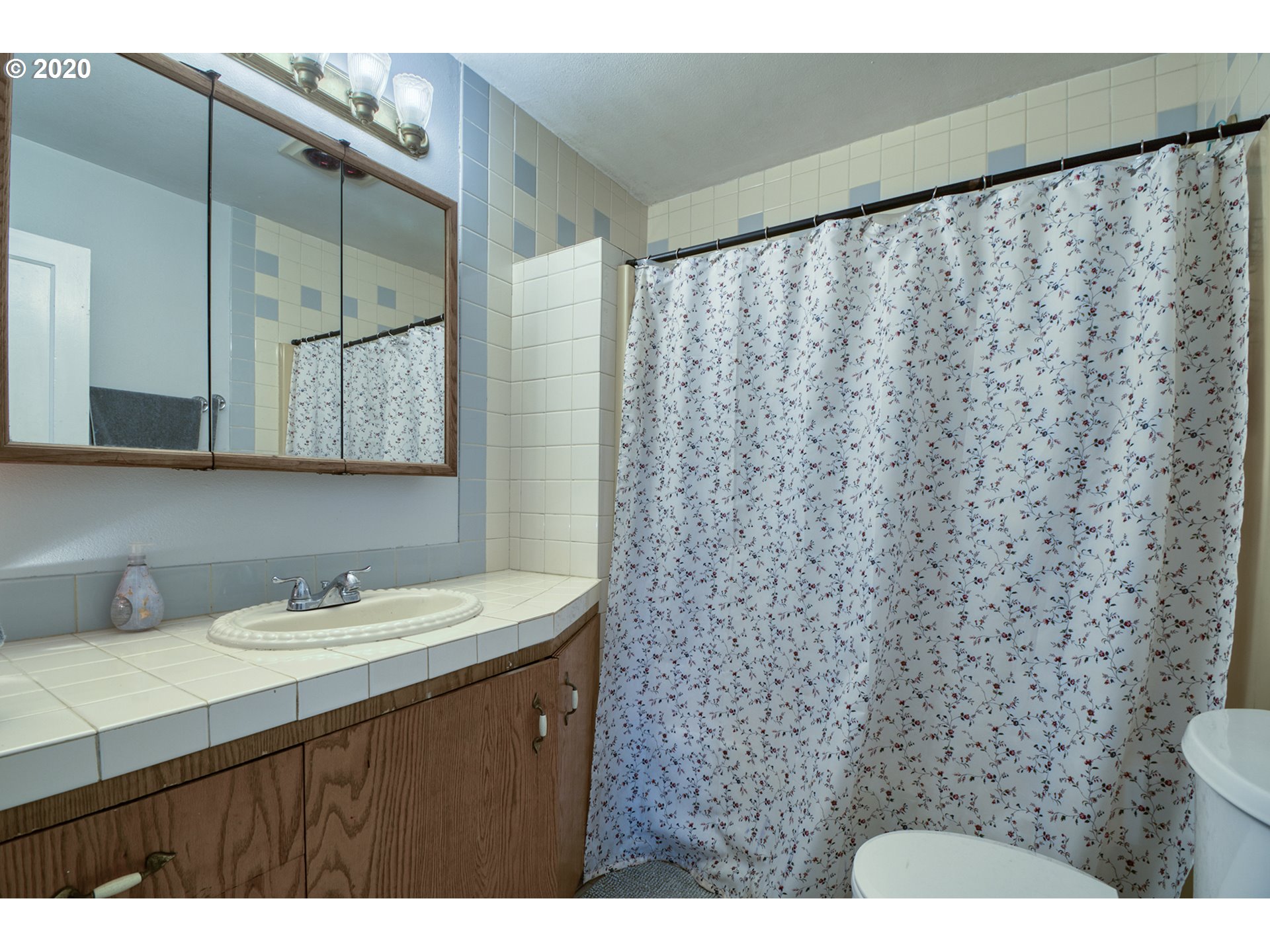 154 Northeast Whitney Street Camas, WA 98607 - Photo 17 of 32