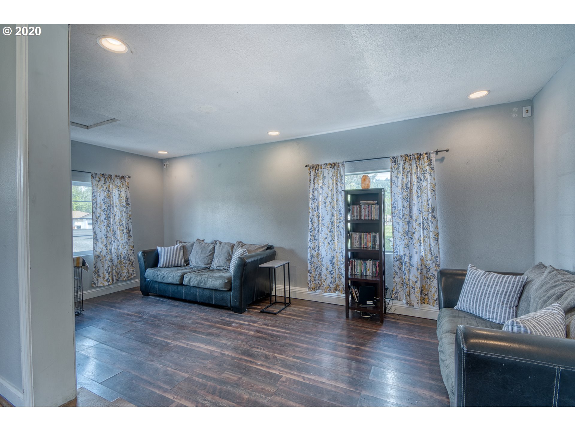 154 Northeast Whitney Street Camas, WA 98607 - Photo 8 of 32