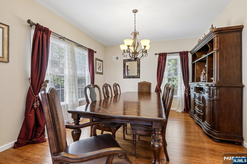 55 Sand Road Fairfield, NJ 07004 - Photo 5 of 30