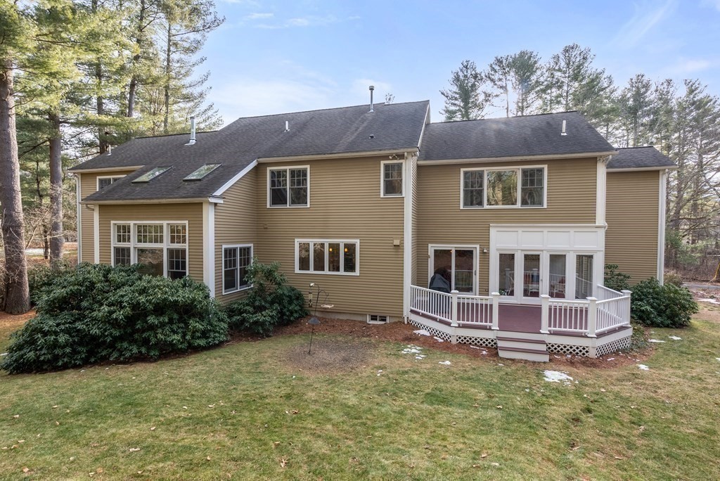 353 Dutton Road Sudbury, MA 01776 - Photo 40 of 42 a house view with a garden space