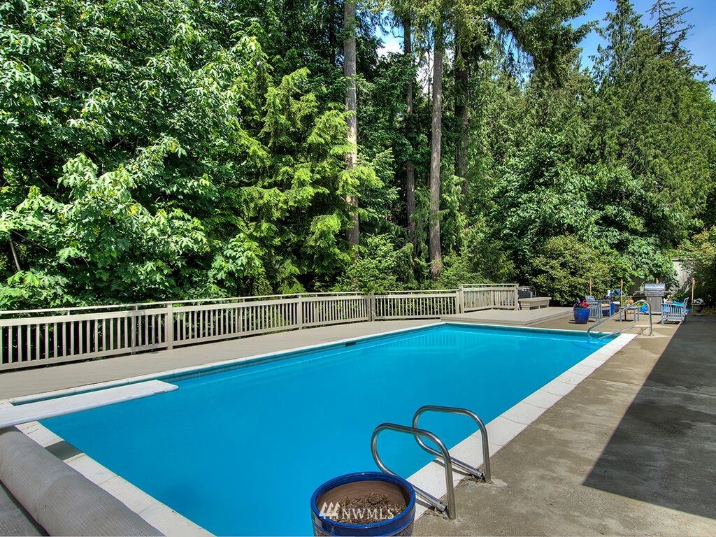 13808 Southeast 141st Street Renton, WA 98059 - Photo 3 of 17