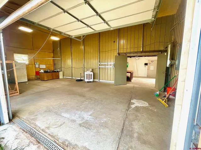 a view of a storage & utility room