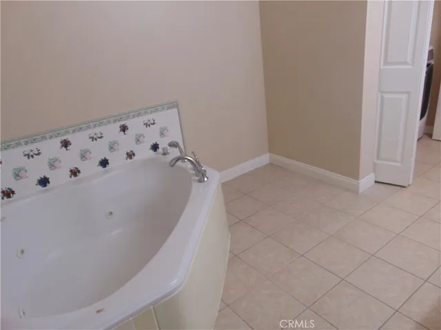 $5,000 | 1401 Kenneth Drive, Tustin, CA 92780