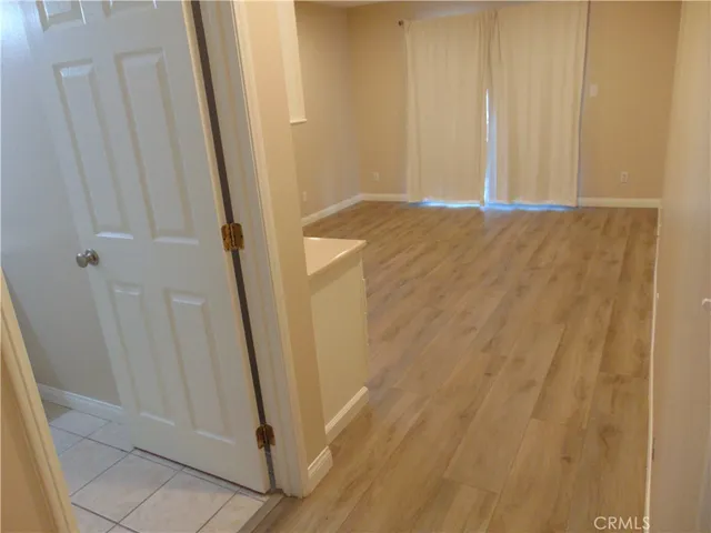 $5,000 | 1401 Kenneth Drive, Tustin, CA 92780