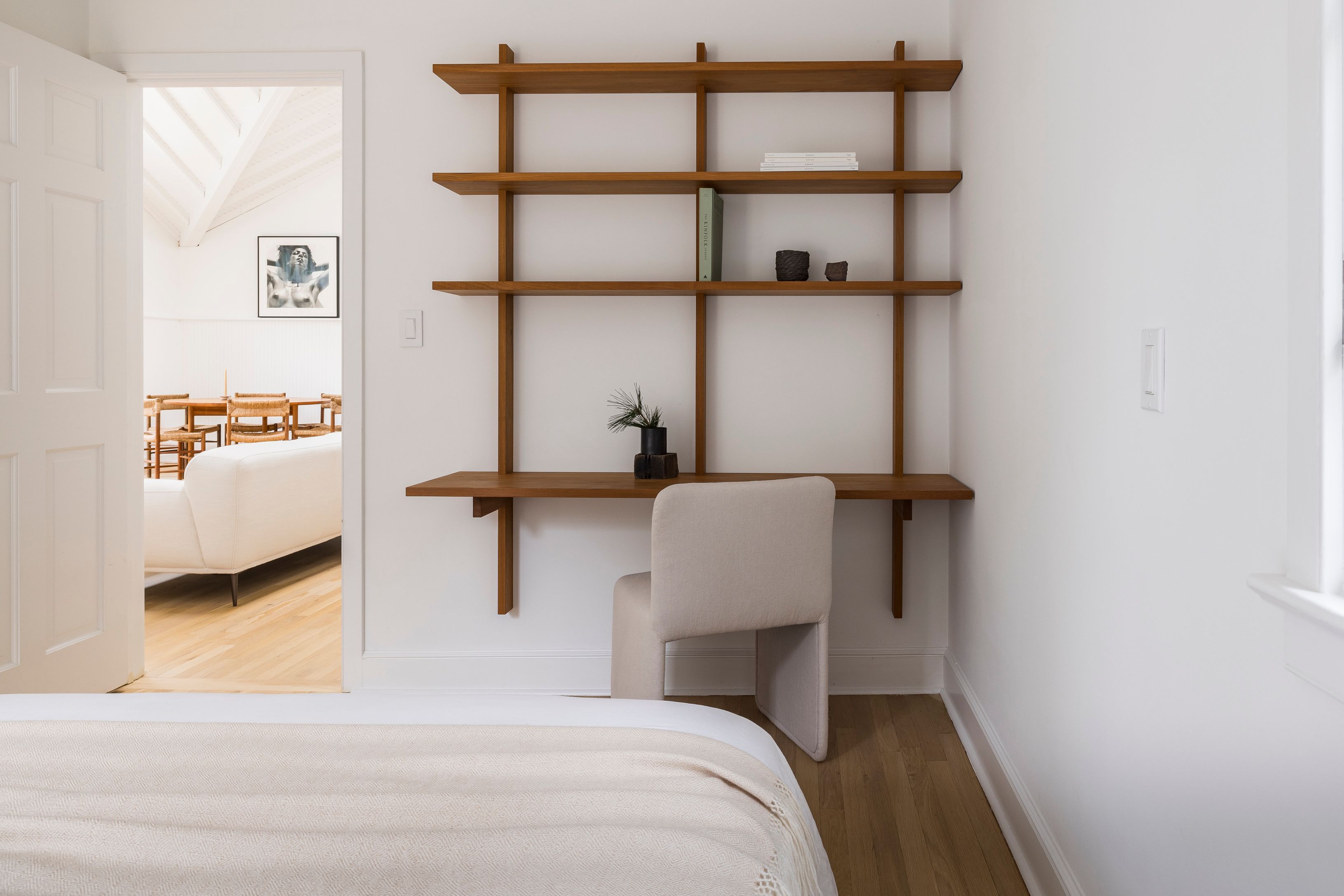 36 Devon Road Amagansett, NY 11930 - Photo 7 of 13 Gallery Image 7