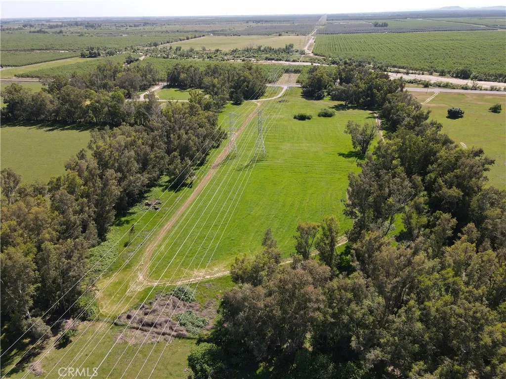 11 Corning Springfield, MA 01108 - Photo 2 of 13