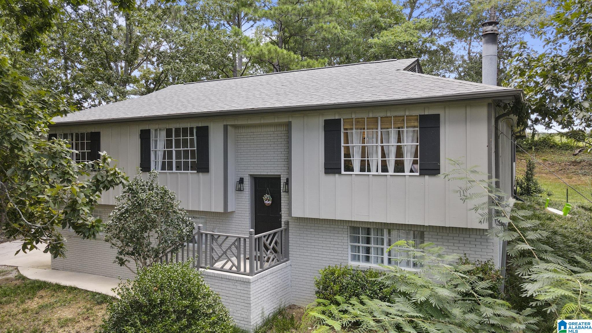 905 Ryecroft Road Pelham, AL 35124 - Photo 2 of 34 Gallery Image 2