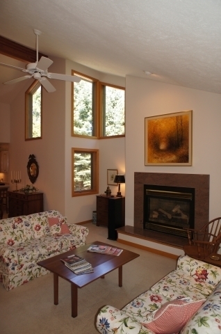 6786 Mission Ridge Traverse City, MI 49686 - Photo 5 of 27 1806721-4.JPG