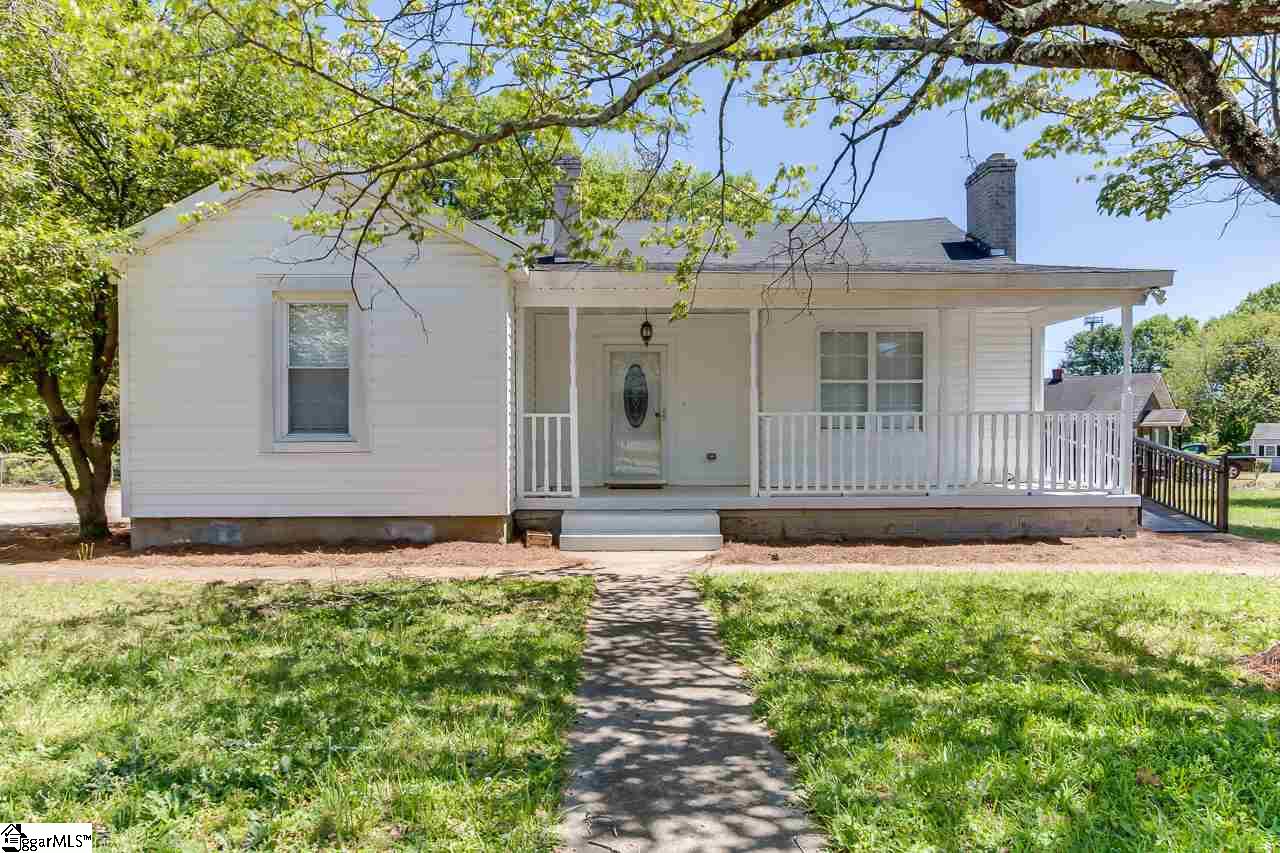 311 Old Augusta Road Greenville, SC 29605 - Photo 1 of 32 Gallery Image 1