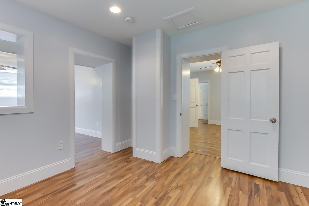 311 Old Augusta Road Greenville, SC 29605 - Photo 24 of 32 Gallery Image 24