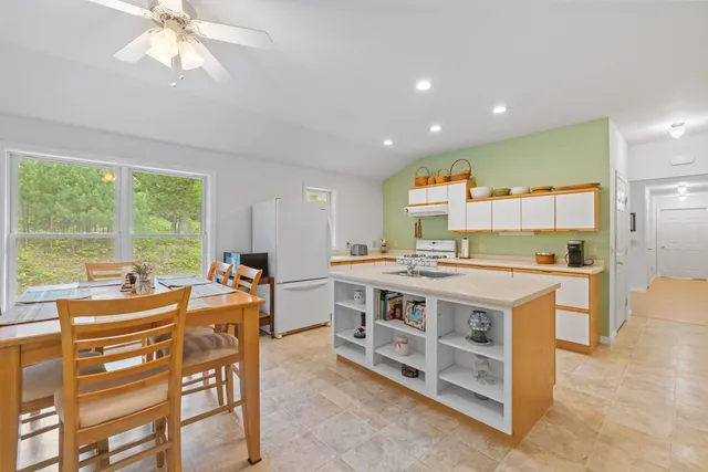 $649,900 | 154 Bell Road, Plymouth, NH 03264