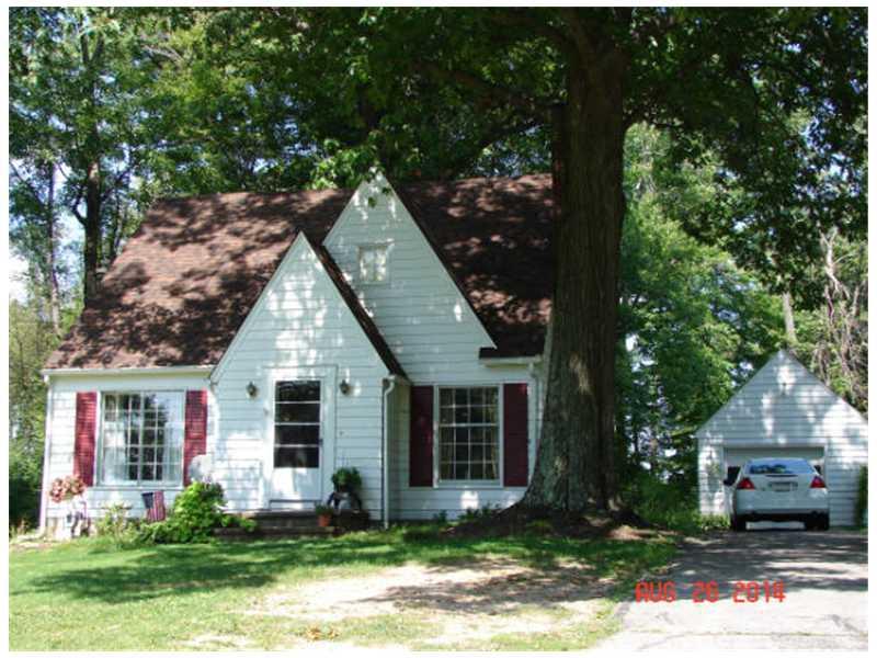 1123 Old Princeton Road New Castle, PA 16101 - Photo 1 of 9 Exterior Front.