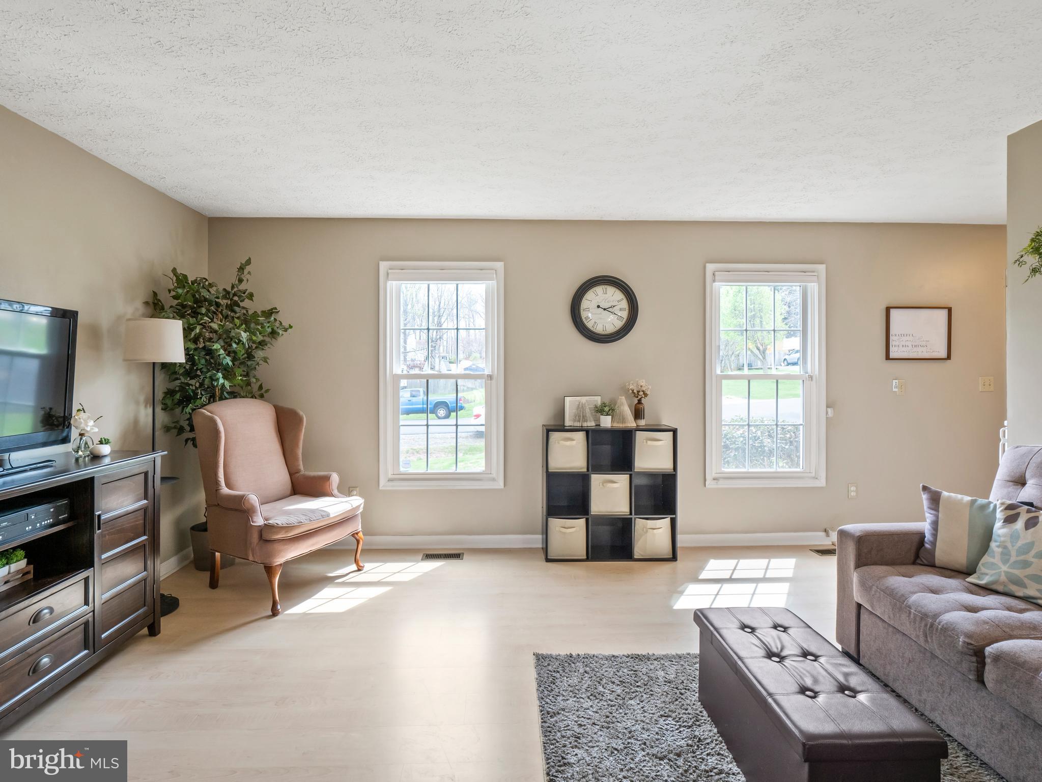 23 True Road Stafford, VA 22556 - Photo 12 of 22 sun filled family room