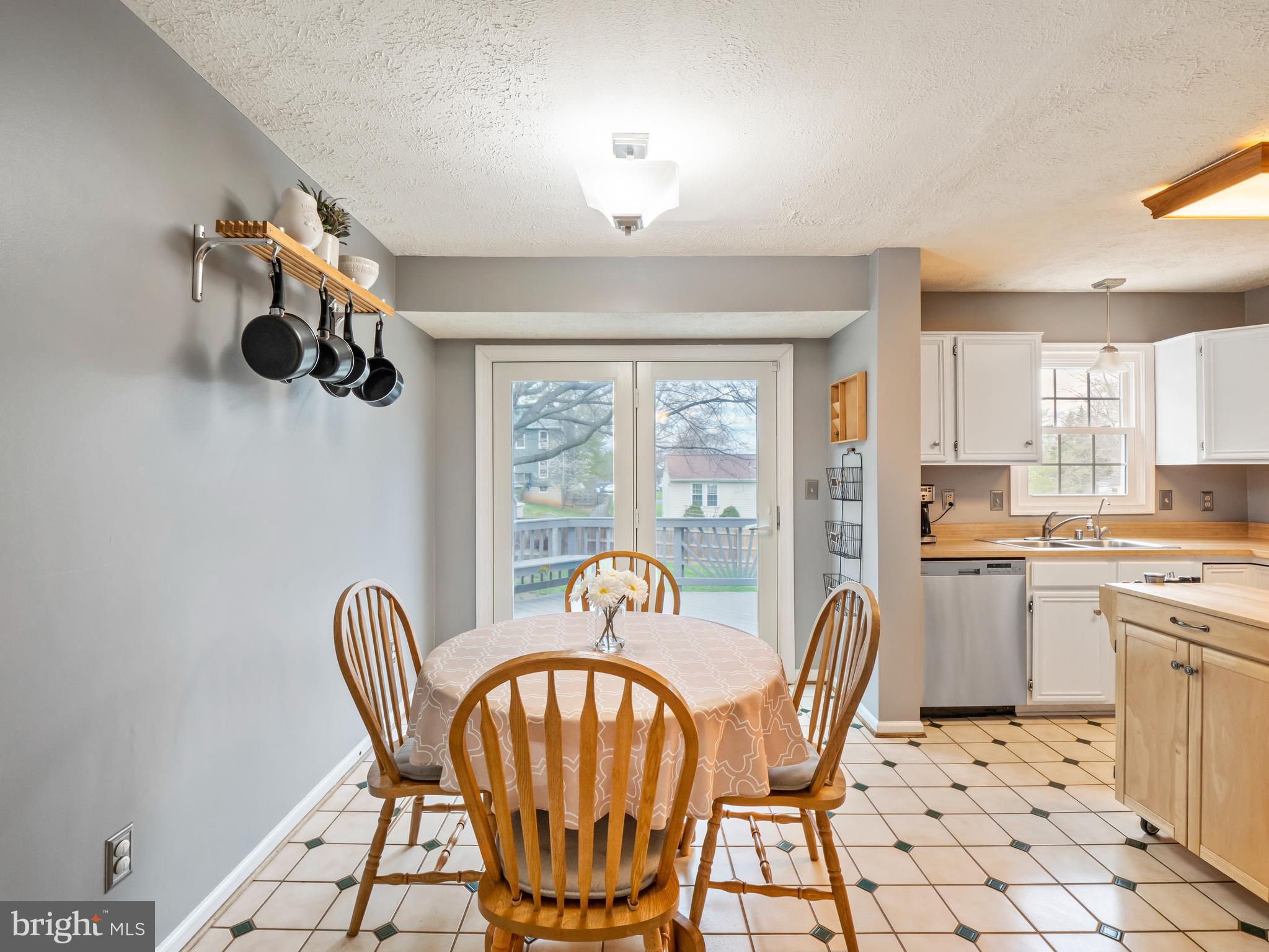 23 True Road Stafford, VA 22556 - Photo 13 of 22 eating nook
