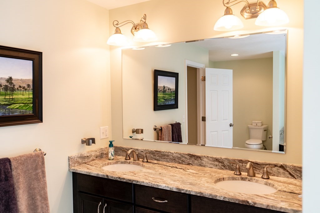 74 Northland Road Windham, NH 03087 - Photo 22 of 41