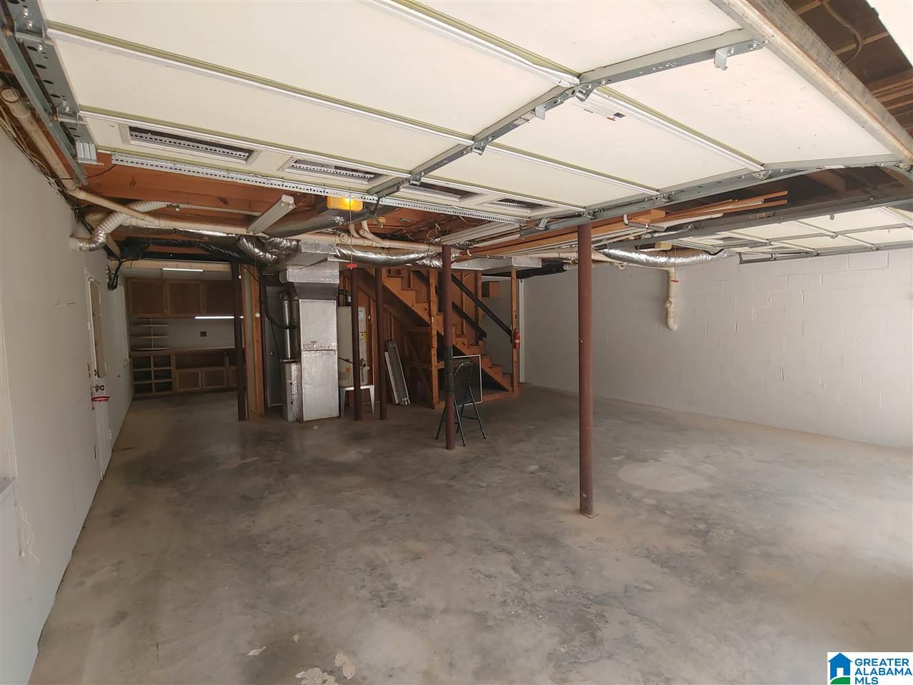 1109 Independence Drive Alabaster, AL 35007 - Photo 30 of 34