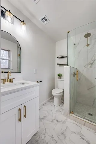 $359,990 | 624 Forest Lane, Hurst, TX 76053