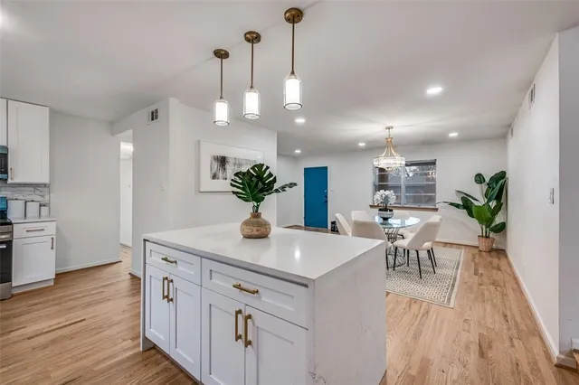 $359,990 | 624 Forest Lane, Hurst, TX 76053