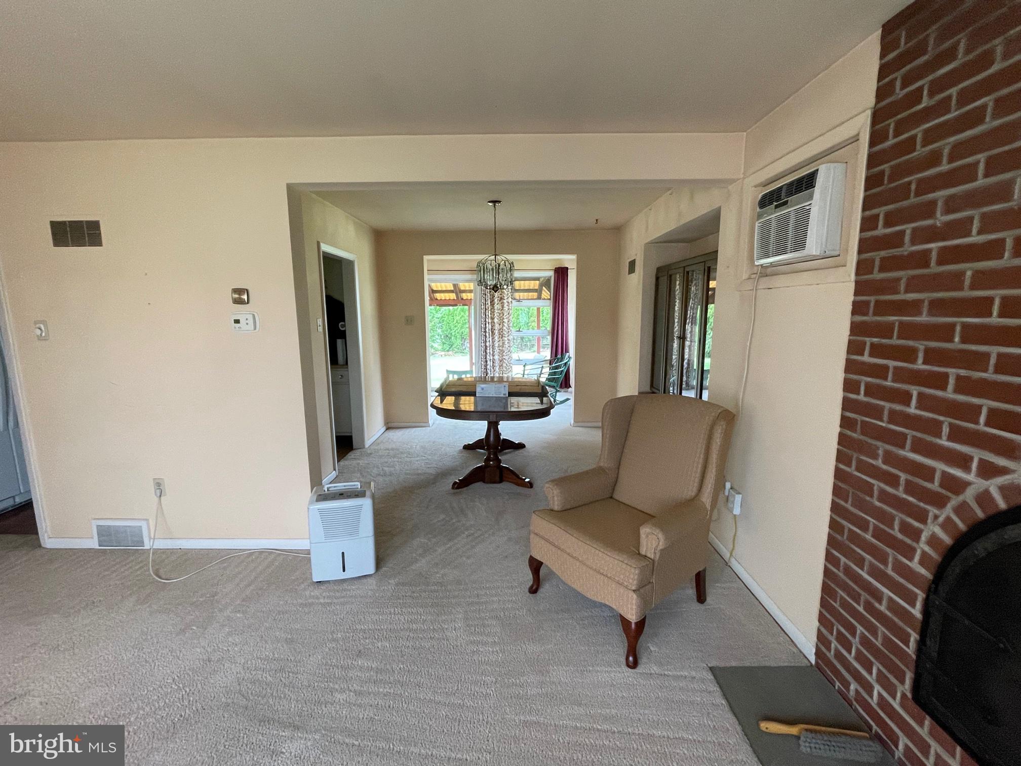 1911 Wabank Road Lancaster, PA 17603 - Photo 4 of 17 Gallery Image 4