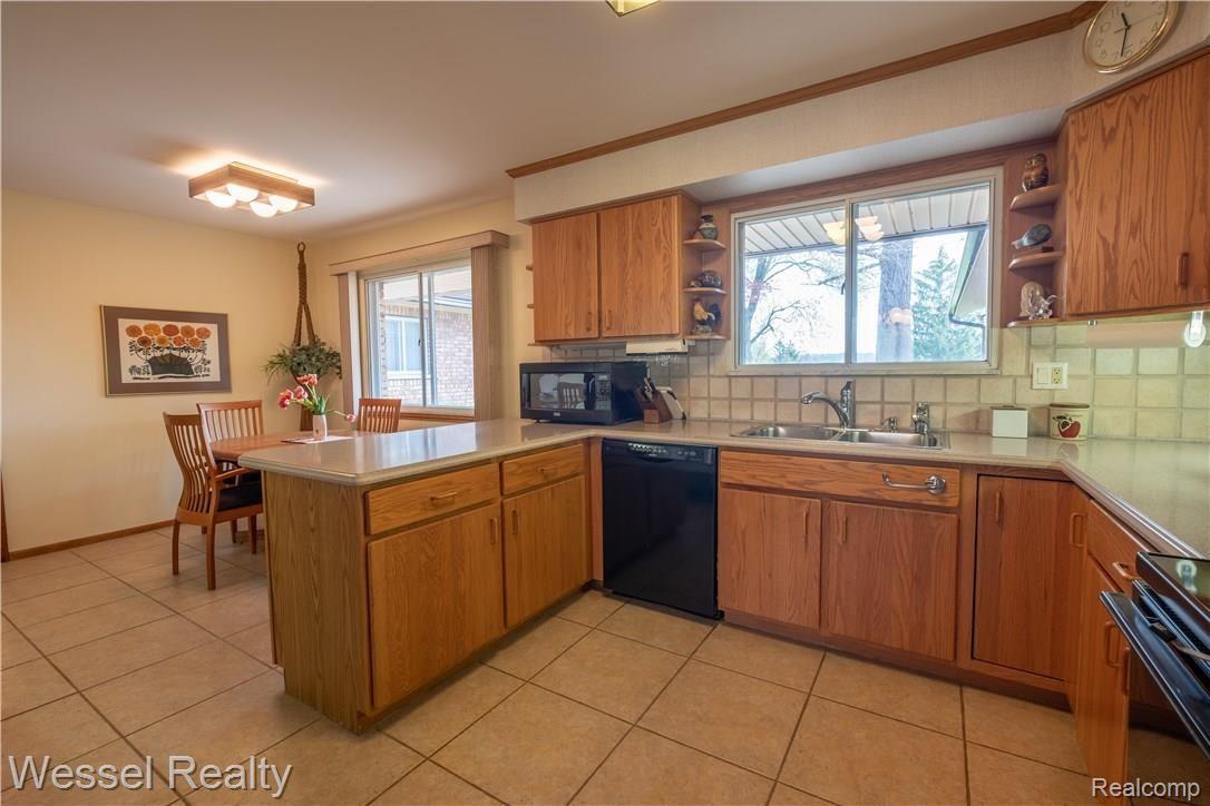 64511 Hartway Road Ray, MI 48096 - Photo 18 of 47 hartway-015.jpg