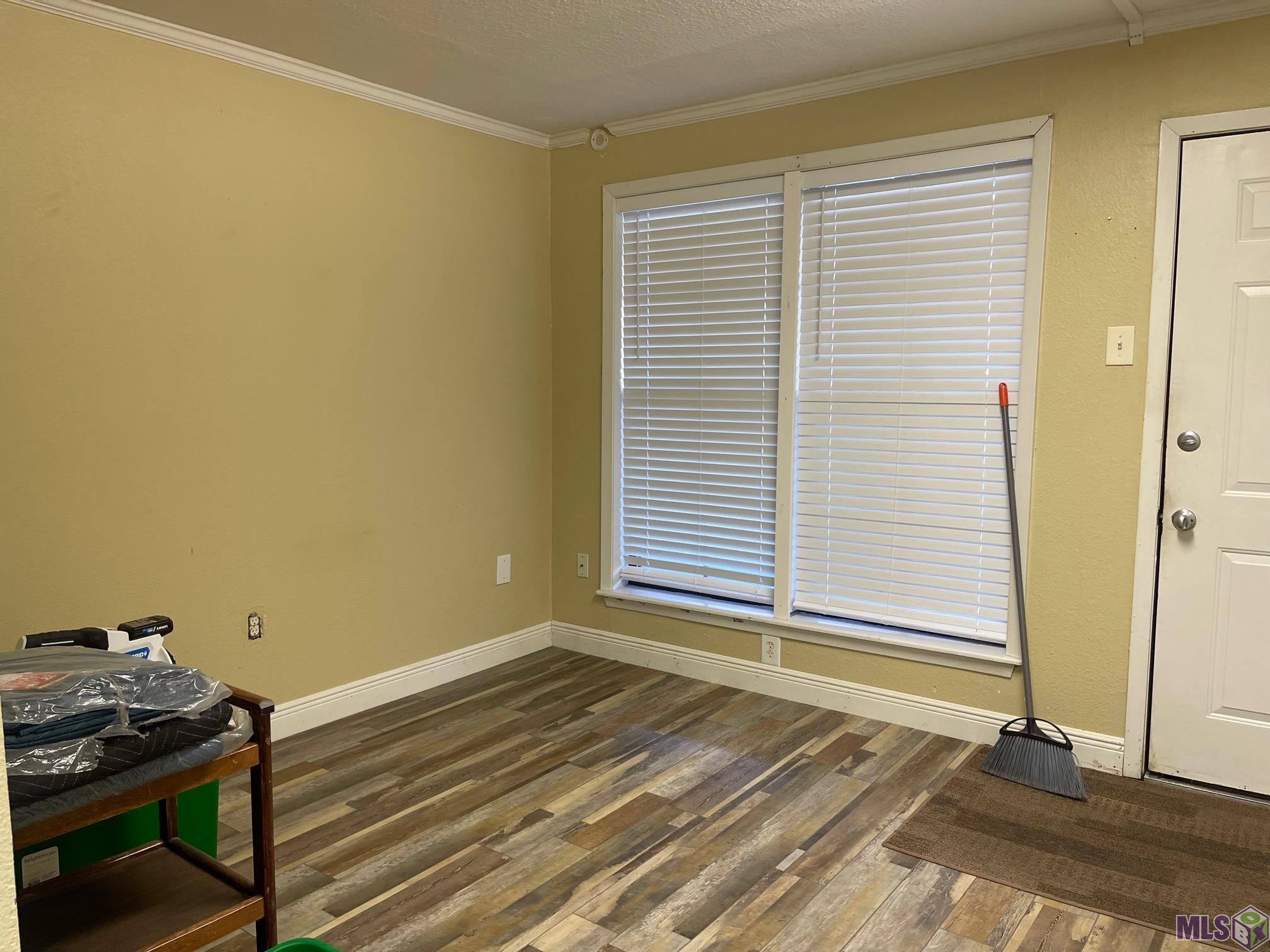 10290 West Winston Avenue, Unit 5 Baton Rouge, LA 70809 - Photo 3 of 11
