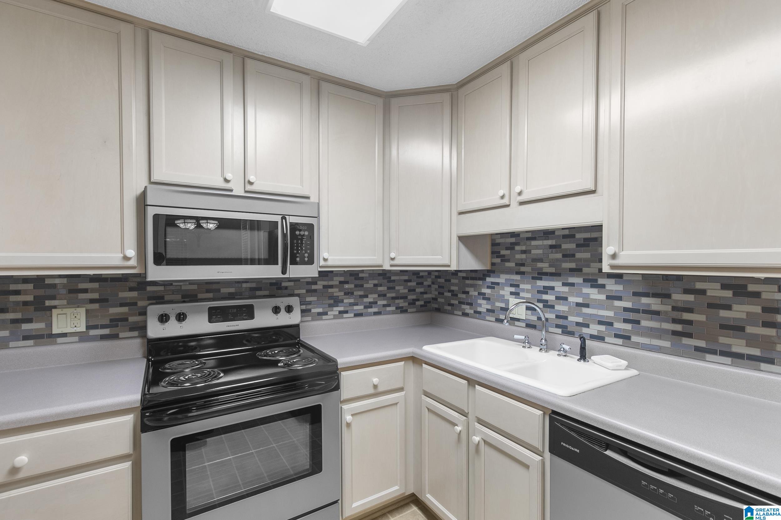 3029 Massey Road, Unit J Birmingham, AL 35216 - Photo 14 of 32