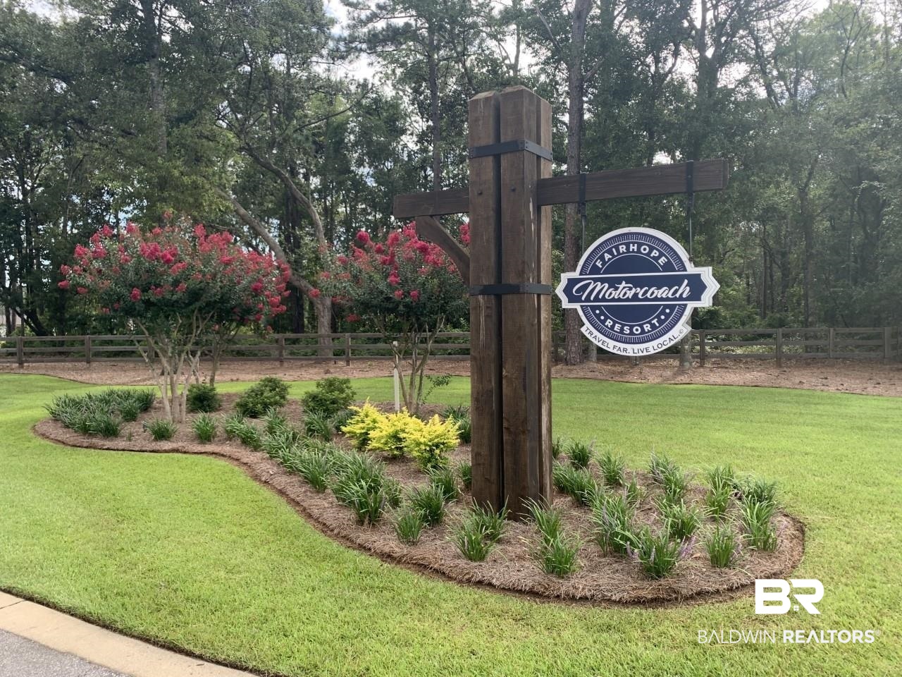 25 Highway 104 Fairhope, AL 36532 - Photo 2 of 4