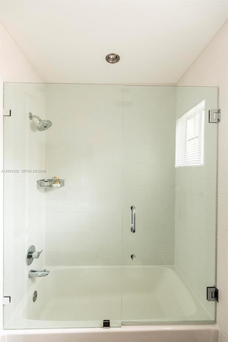 3652 Falcon Ridge Circle Weston, FL 33331 - Photo 36 of 44 Gallery Image 36