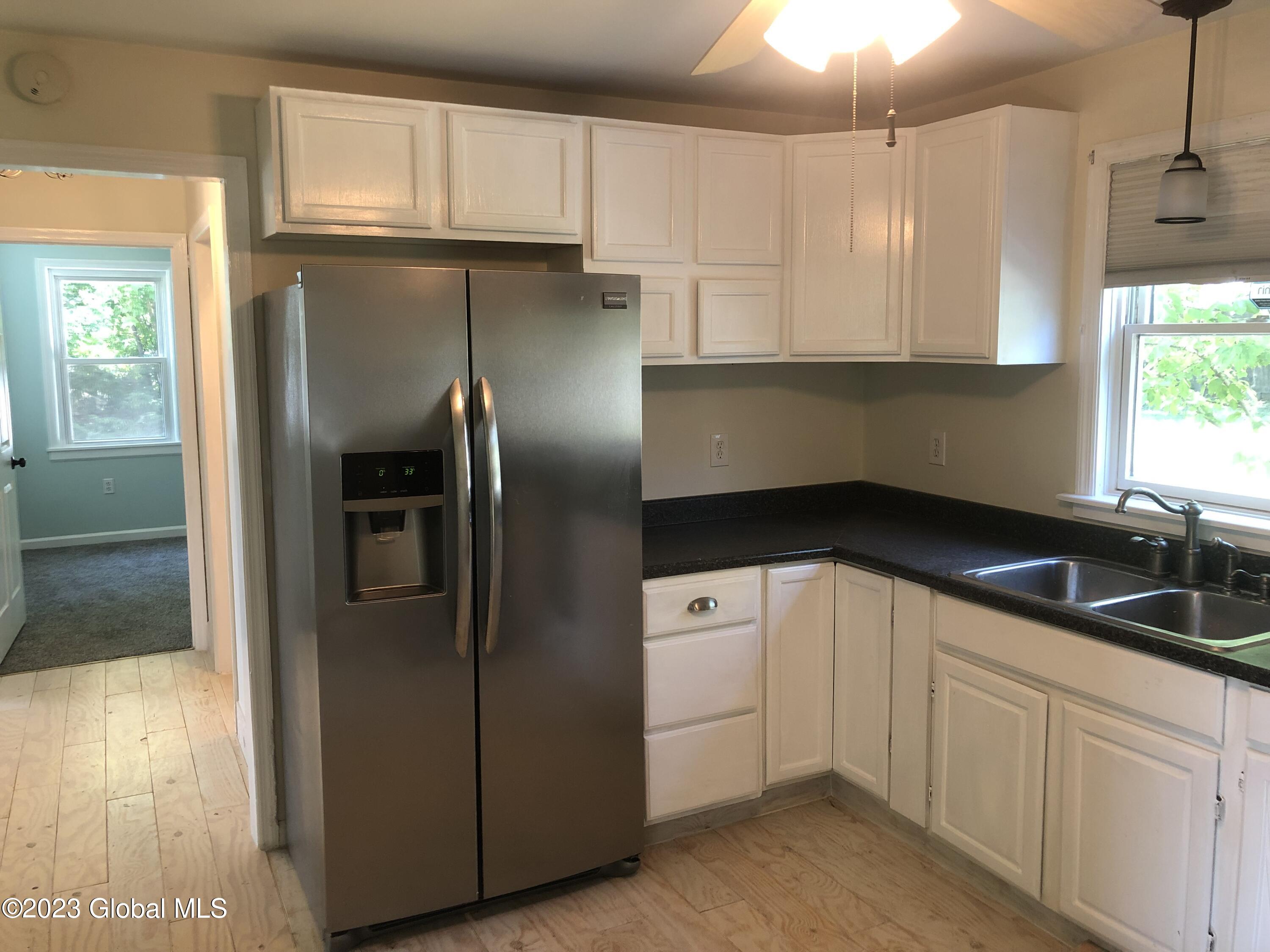 1162 Loudon Road Cohoes, NY 12047 - Photo 12 of 34 IMG_2686