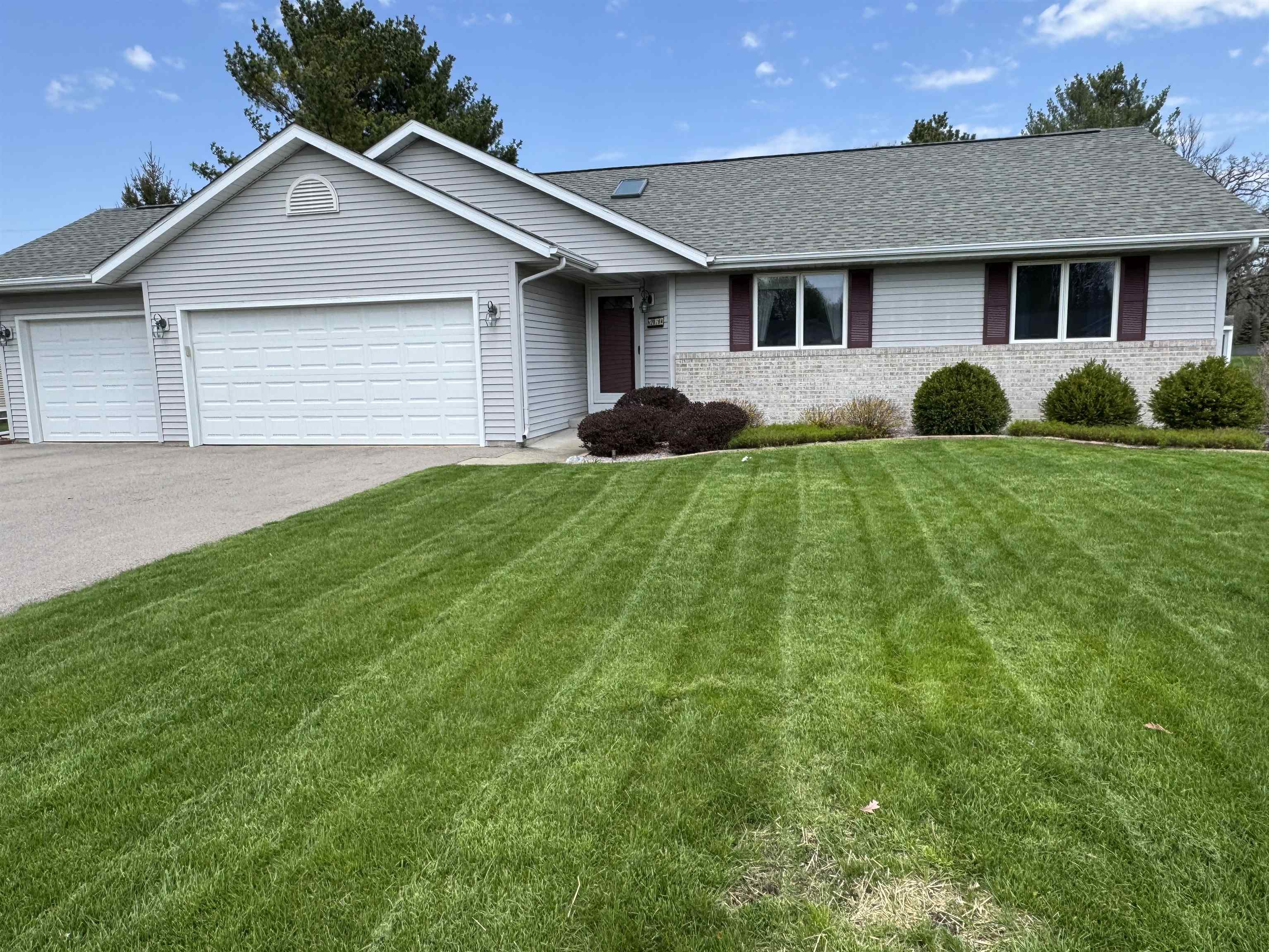 2070 Cobblestone Court Beloit, WI 53511 - Photo 1 of 1