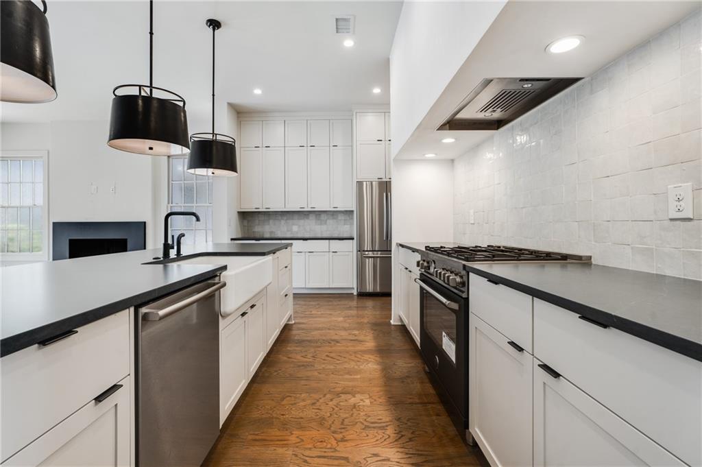 160 4th Street Fayetteville, GA 30214 - Photo 13 of 58