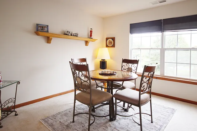 $304,900 | 226 West Park Avenue, Unit A, Sugar Grove, IL 60554