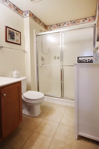 $304,900 | 226 West Park Avenue, Unit A, Sugar Grove, IL 60554