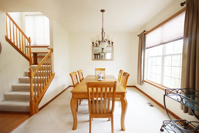 $304,900 | 226 West Park Avenue, Unit A, Sugar Grove, IL 60554