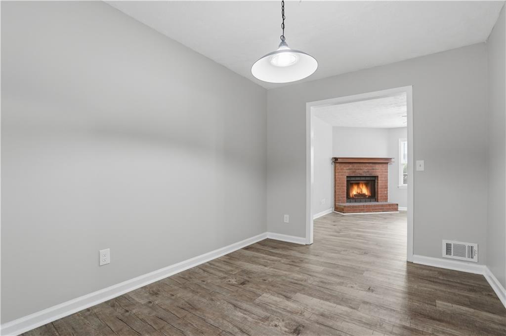 5342 Ridgemere Court Stone Mountain, GA 30083 - Photo 3 of 25