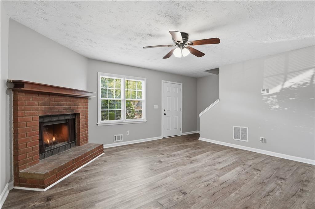 5342 Ridgemere Court Stone Mountain, GA 30083 - Photo 9 of 25