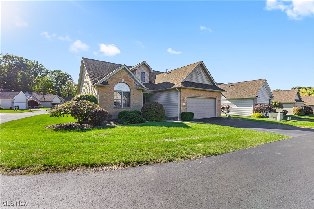 7007 Clingan Road, Unit 60 Youngstown, OH 44514 - Photo 2 of 50 Gallery Image 2