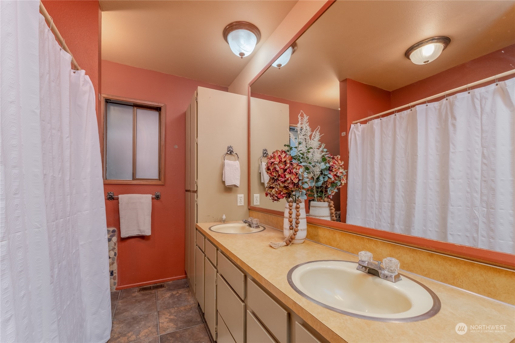 8802 Stage Road Leavenworth, WA 98826 - Photo 14 of 37 Gallery Image 14