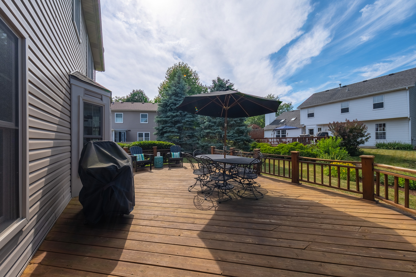 2410 Highland Road Geneva, IL 60134 - Photo 23 of 26 a view of a terrace with seating space