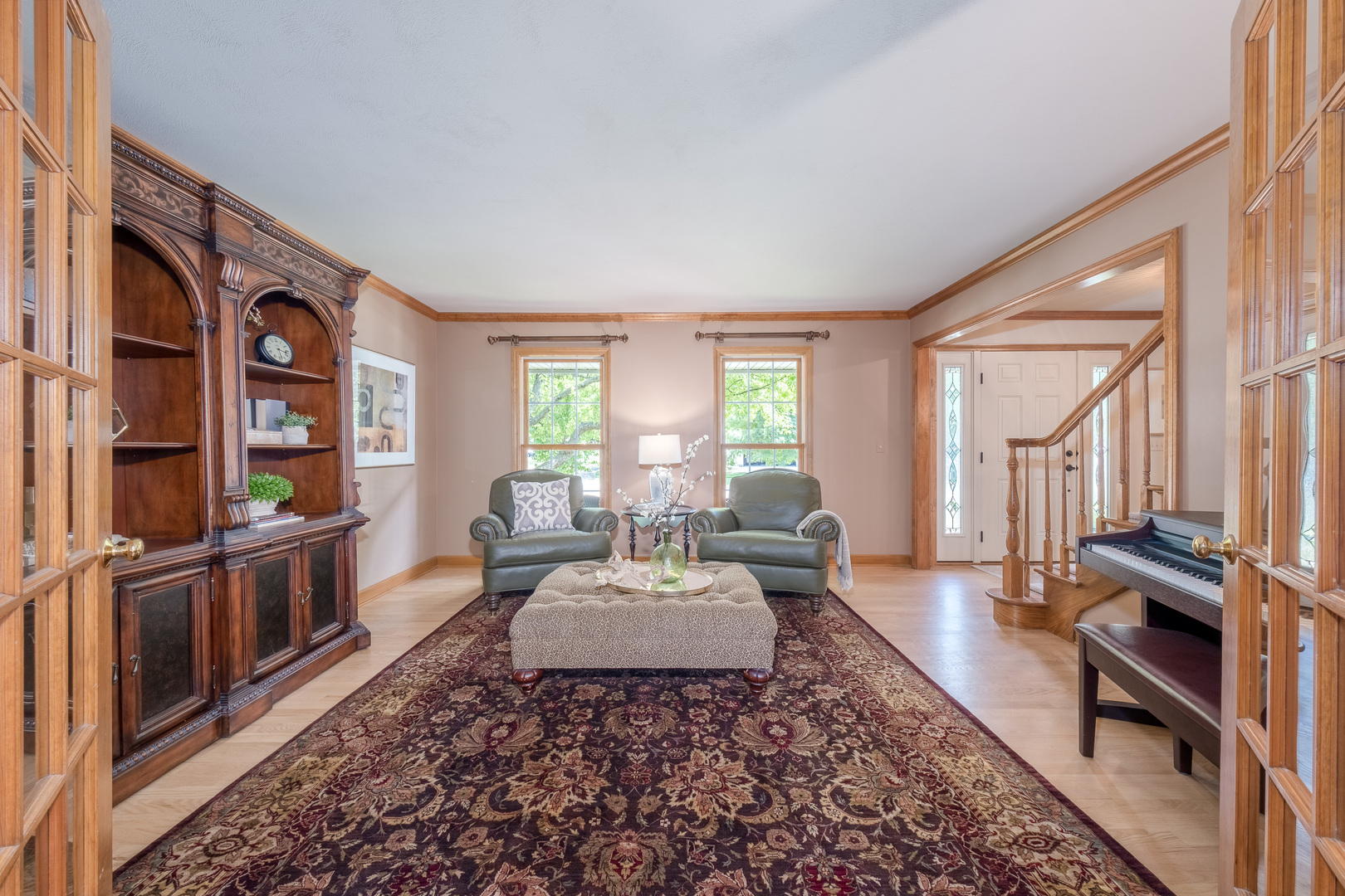 2410 Highland Road Geneva, IL 60134 - Photo 4 of 26 a living room with furniture rug and wooden floor