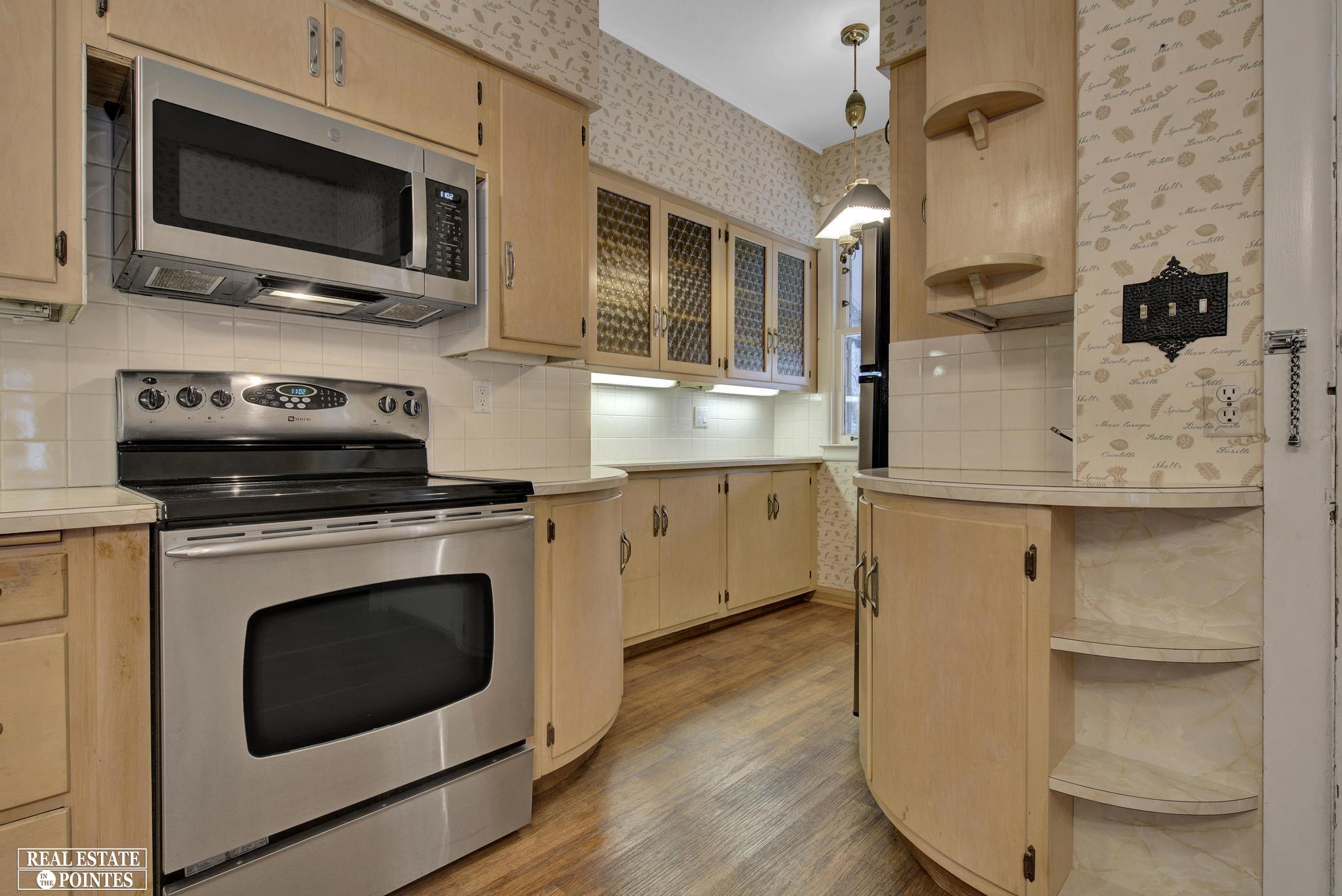 877 Washington Road Grosse Pointe, MI 48230 - Photo 10 of 44