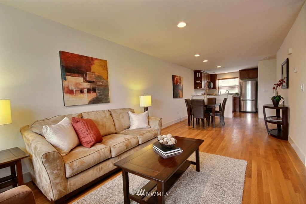 41 West Etruria Street, Unit B Seattle, WA 98119 - Photo 7 of 16