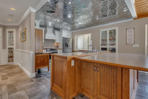 $1,100,000 | 11646 Indian Beach Road, Spicer, MN 56288