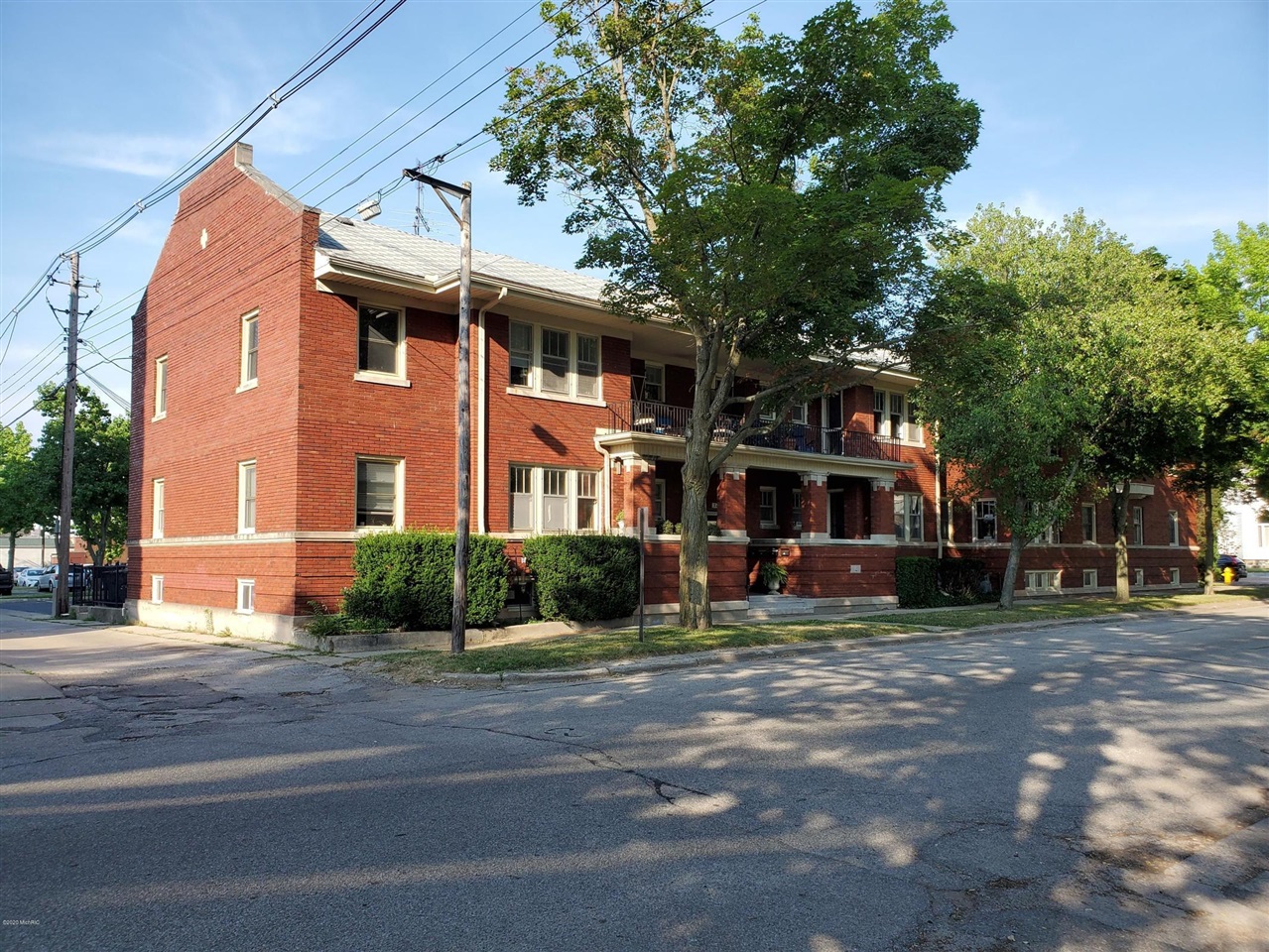 520 State Street, Unit : D St. Joseph, MI 49085 - Photo 3 of 5