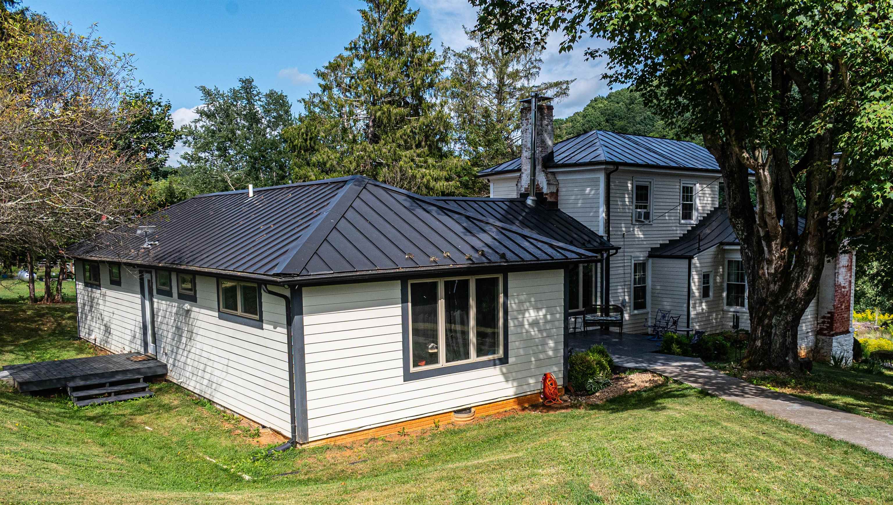 19 Mt Hermon Road Middlebrook, VA 24459 - Photo 7 of 70