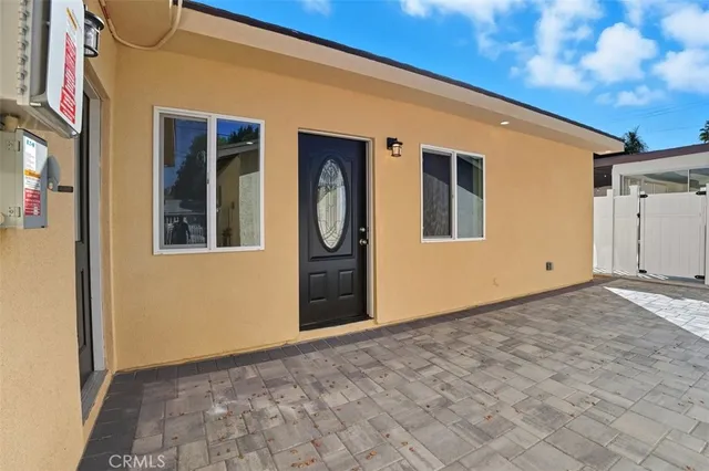 $4,950 | 19258 Strathern Street, Reseda, CA 91335